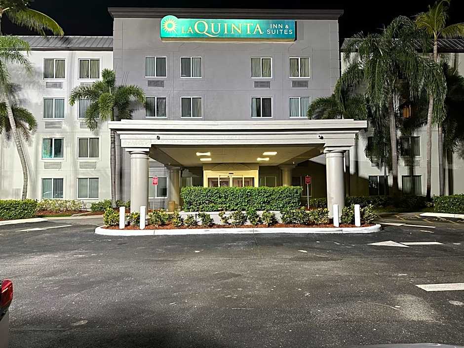 La Quinta Inn & Suites by Wyndham Sunrise Sawgrass Mills
