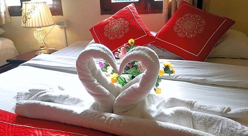 Soutikone Place House 2