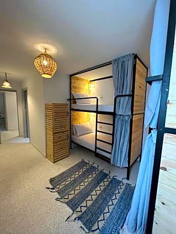 Bed in 4-Bed Mixed Dormitory Room