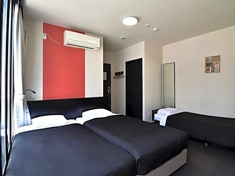 Deluxe Twin Room - Non-Smoking