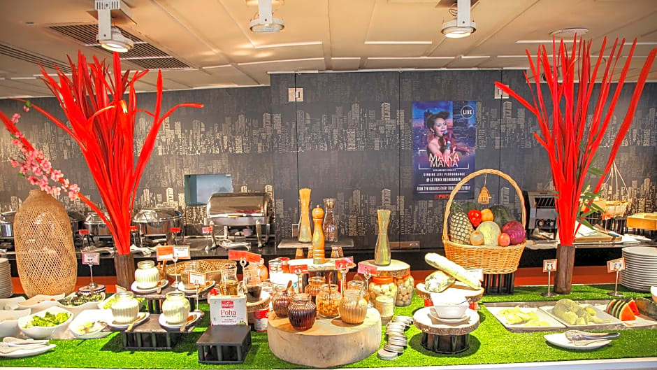 Le Fenix Sukhumvit (SHA Extra Plus)