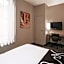 La Quinta Inn & Suites by Wyndham Chicago Downtown
