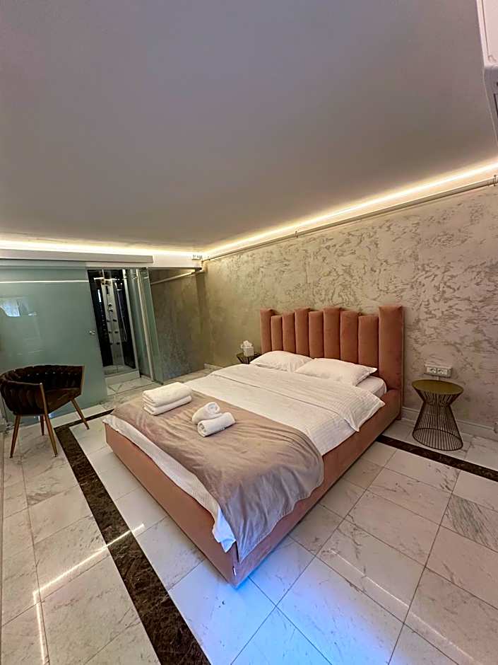 House4You - Blanari