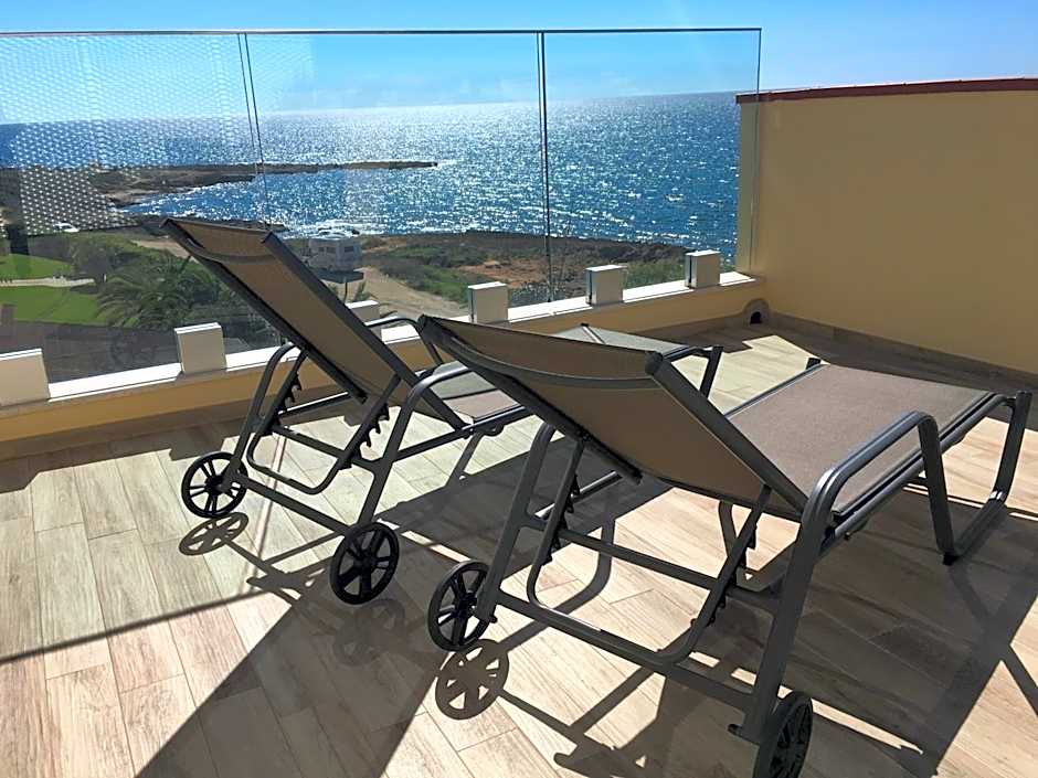 Suite, Terrace — 8 fotoğraftan 1. fotoğraf