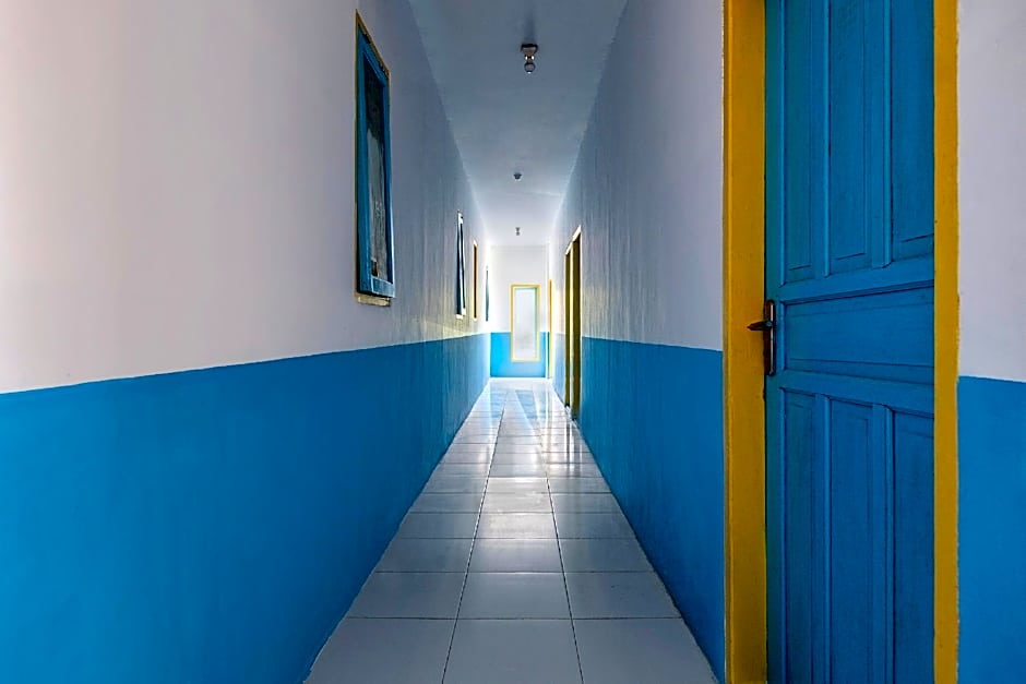 Hotel O RF Homestay