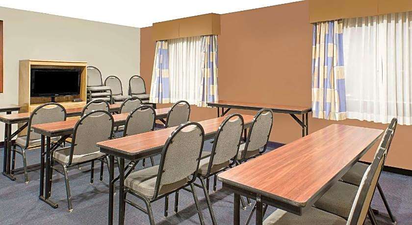 Baymont by Wyndham Boone