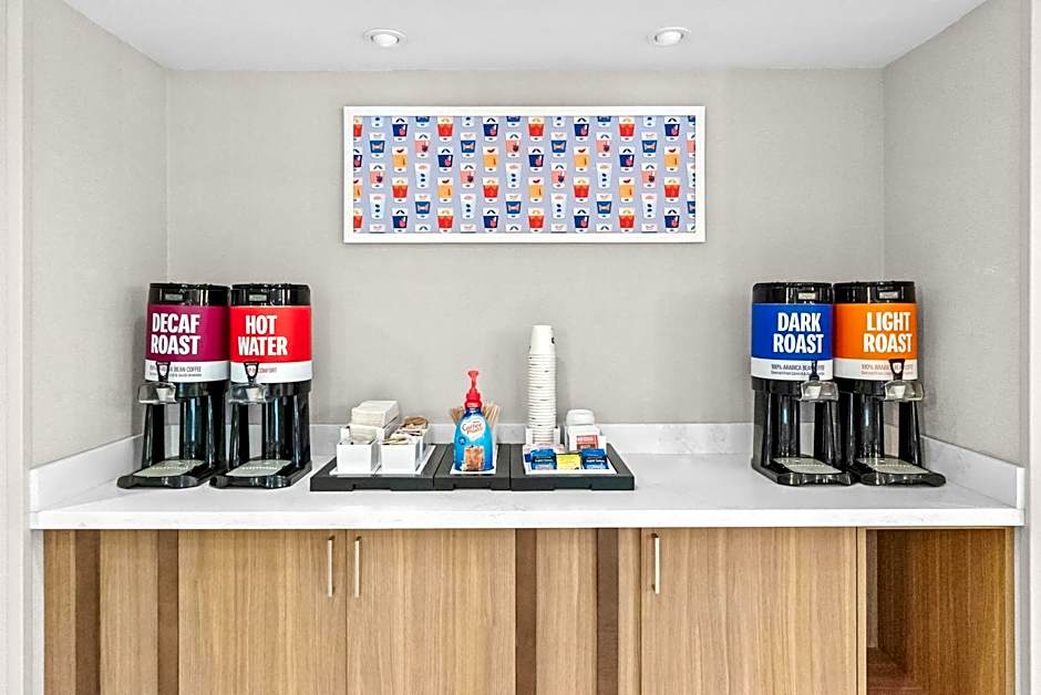 Hampton Inn & Suites Peru