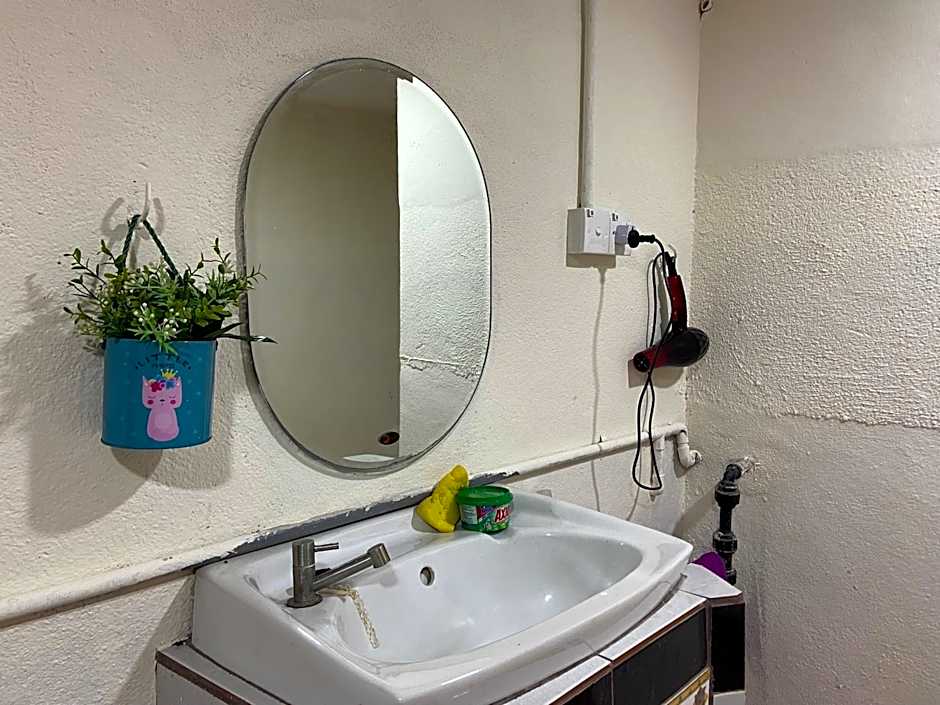 Padang Besar Roomstay Firdaus