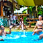 Mad Monkey Hostel Siargao