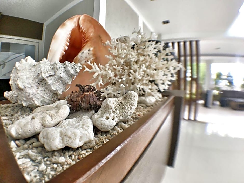 The Reef Hotel And Residences