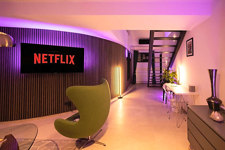 THE Penthouse at Eco Smart Apartments