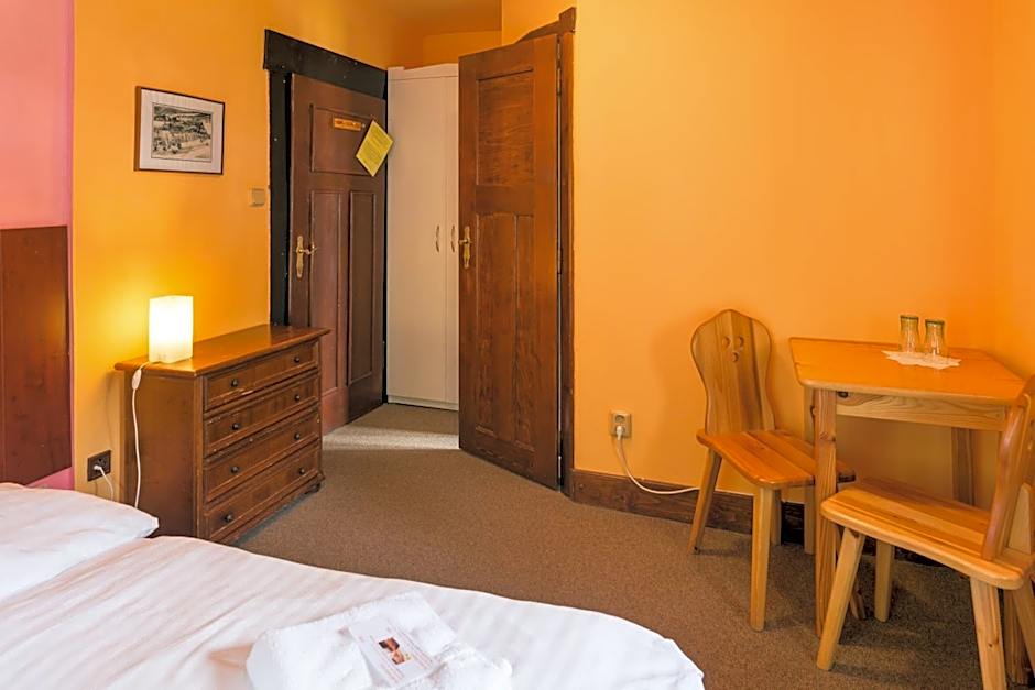 Hotel Diana