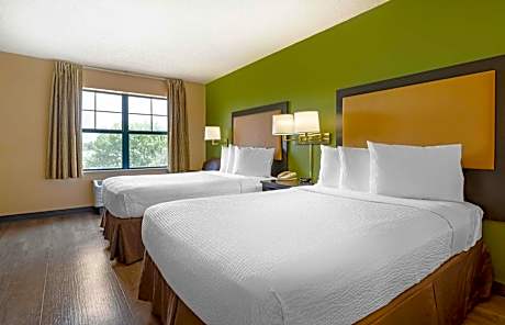 Studio with 2 Double Beds - Non-Smoking