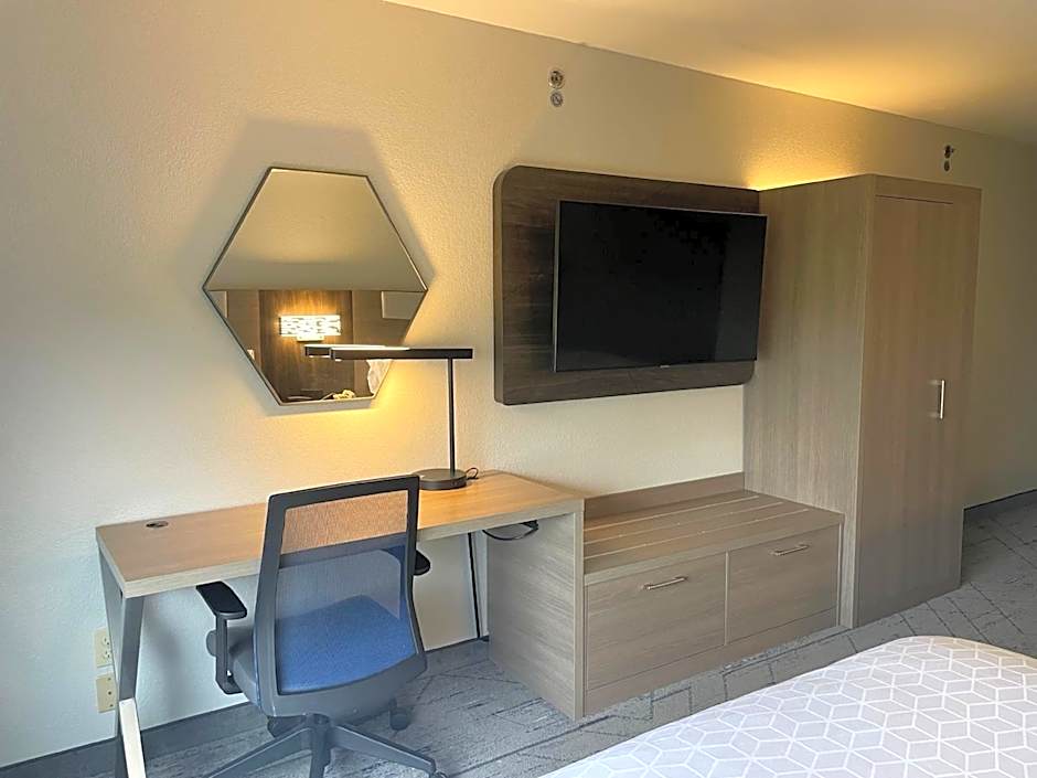 Holiday Inn Express Lapeer By IHG