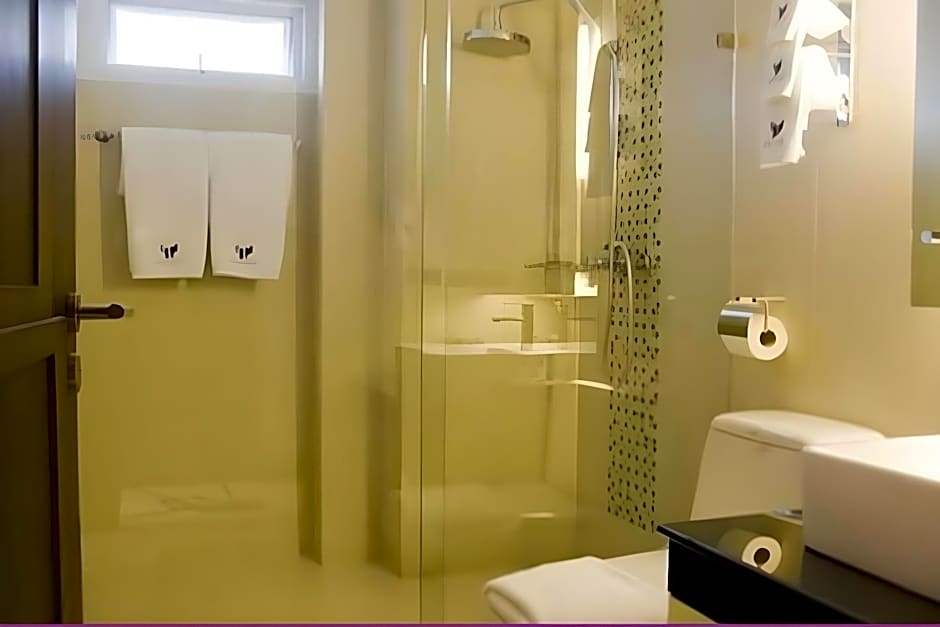 Paradiso Boutique Suites