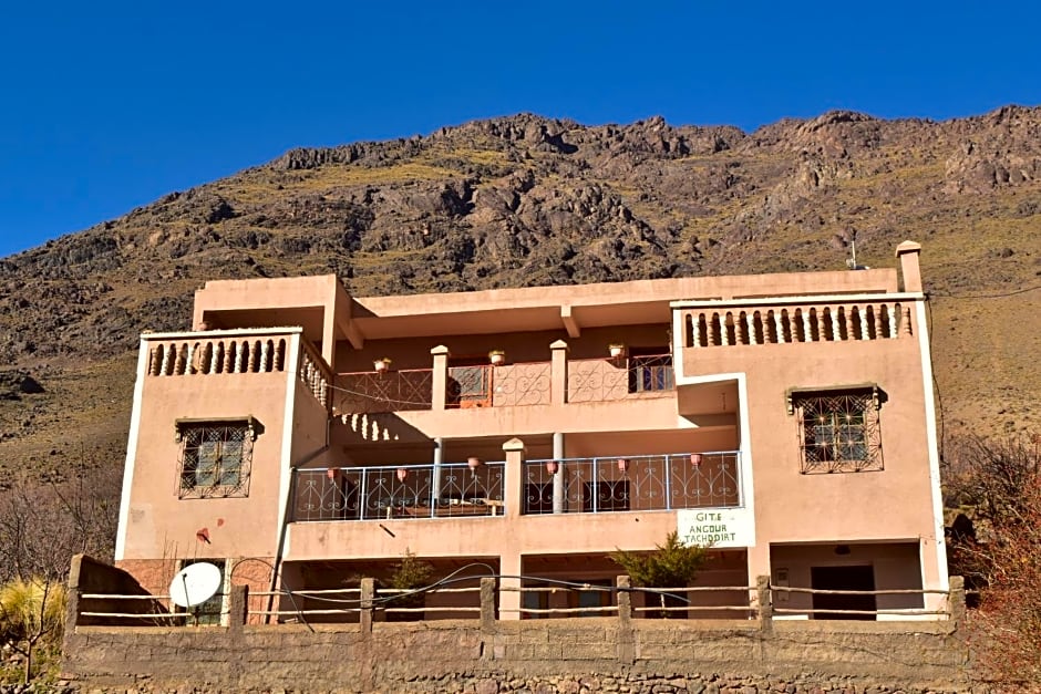 Dar Angour Tacheddirt