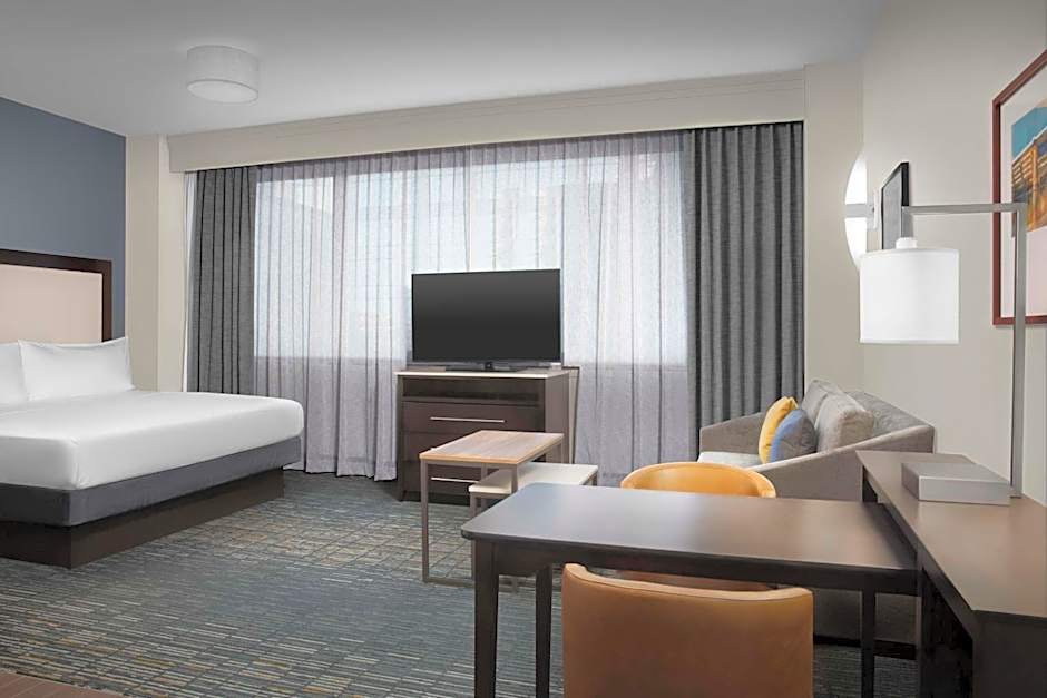Homewood Suites By Hilton Dallas Downtown
