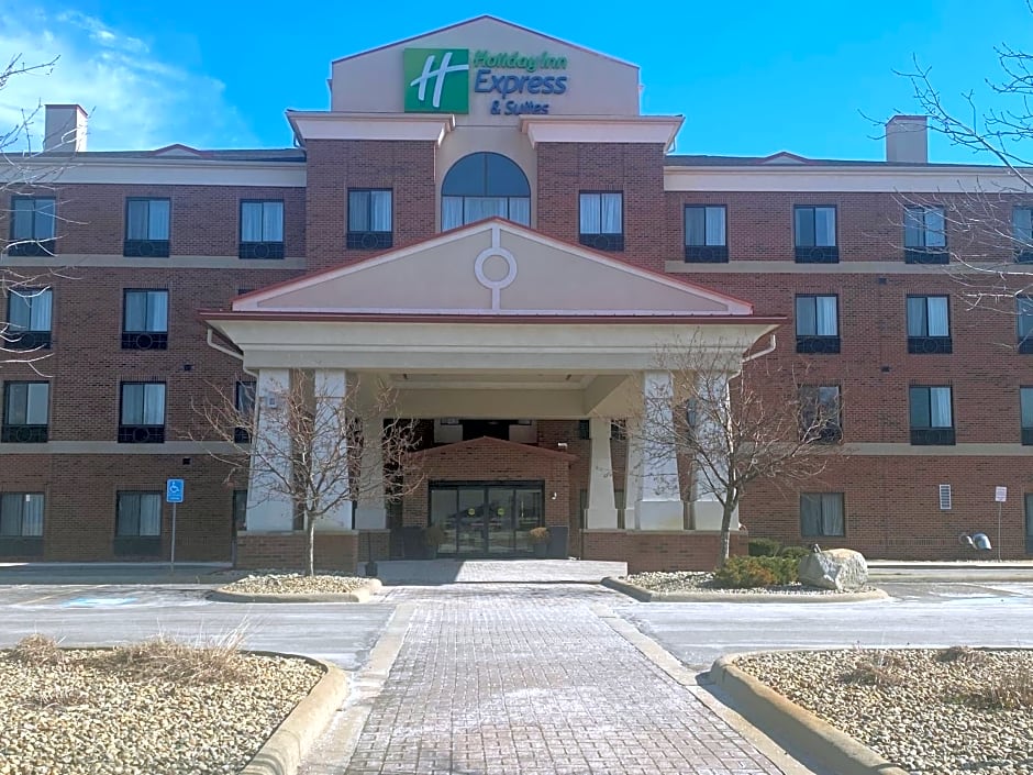 Holiday Inn Express And Suites Detroit North-Troy