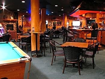 Hotel Canoe and Suites