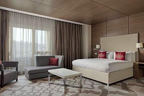 Executive King Suite