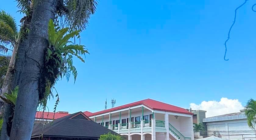 Dotties Place Hotel and Restaurant