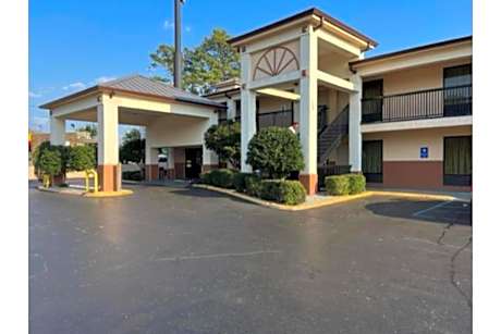 Motel 6 Laurel, MS