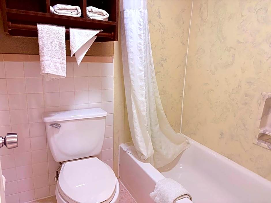 Express Inn & Suites Houston Katy