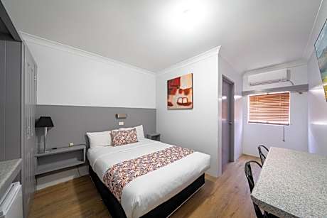 Budget Double Room