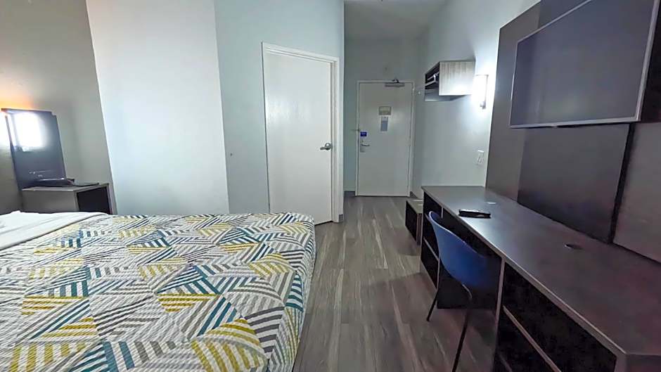 Motel 6-Brownsville, TX