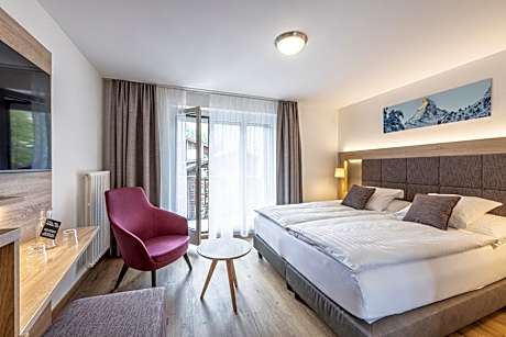 Double Room with Matterhorn View