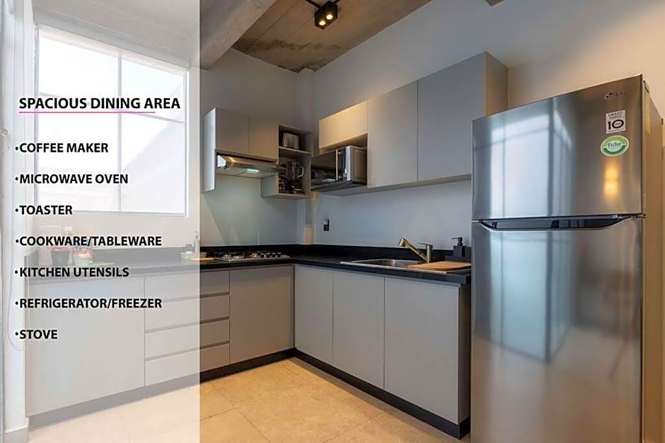 P401 Zocalo & Cathedral 2bdrm 2bath AC