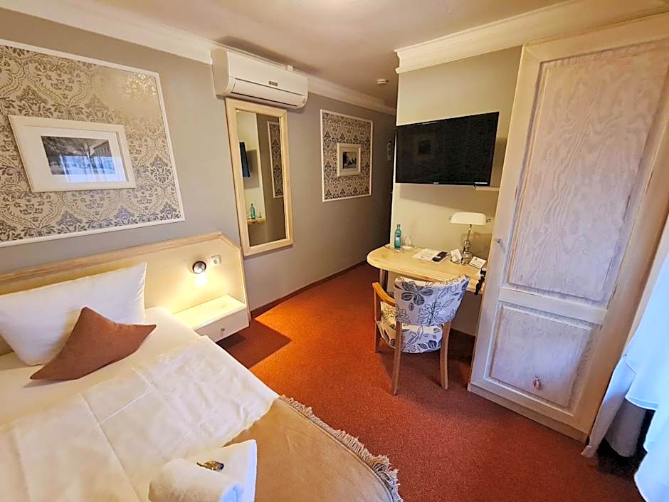 Hotel-Restaurant Alter Krug Kallinchen