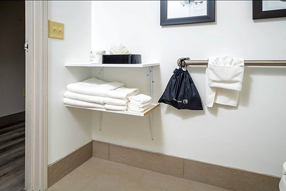 Country Inn & Suites by Radisson, Stone Mountain, GA