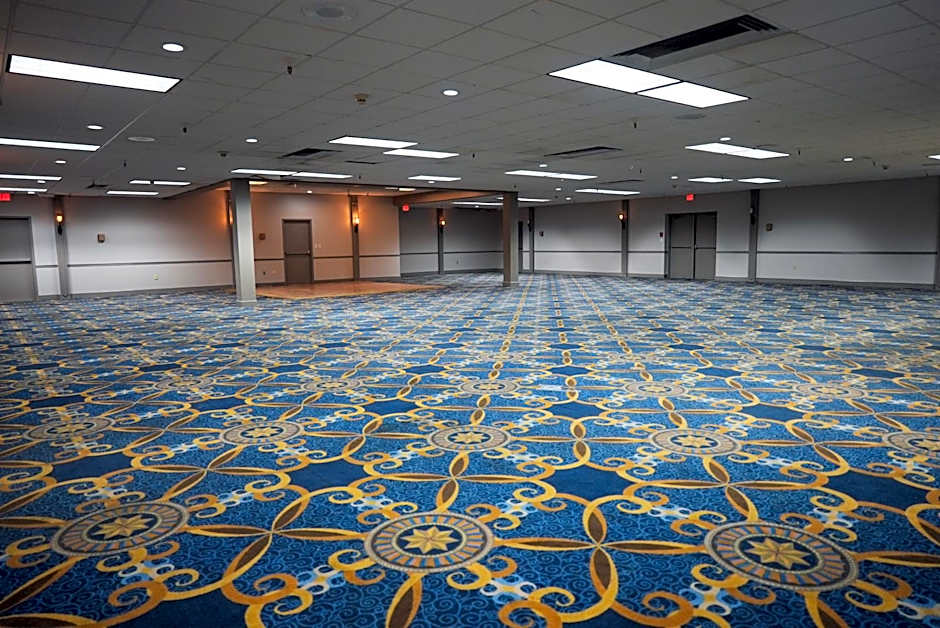 Ramada by Wyndham Tulsa Broken Arrow