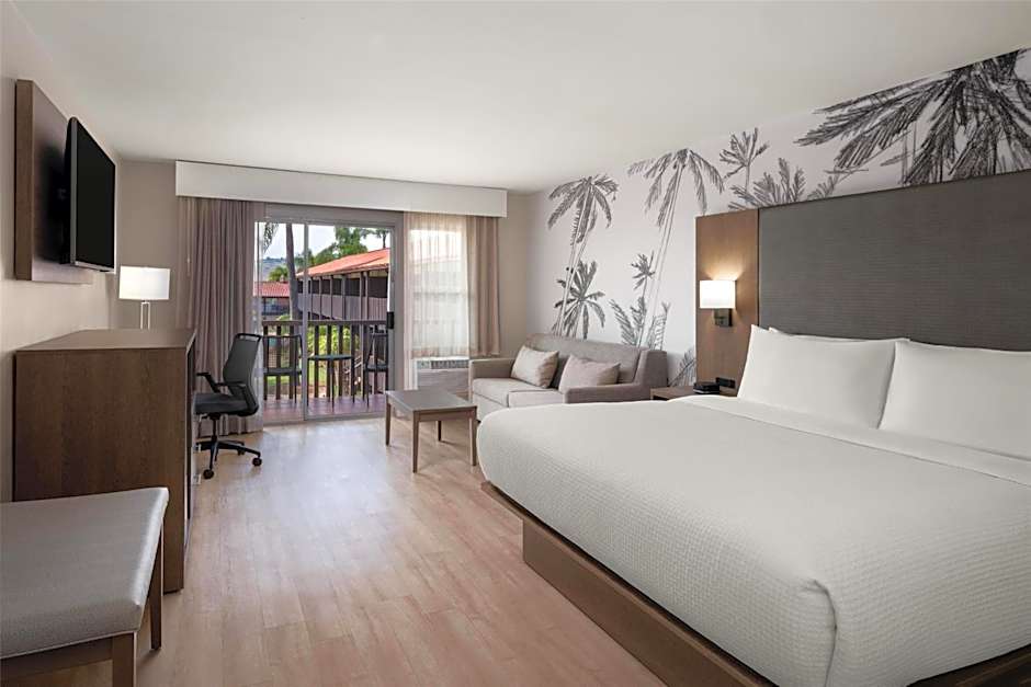 Best Western Plus Pepper Tree Inn