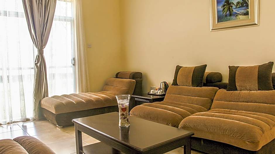 Chamba Valley Exotic Hotel.
