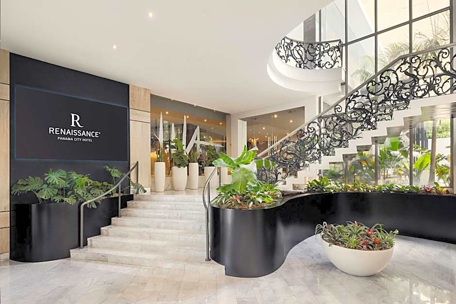 Renaissance Panama City Hotel