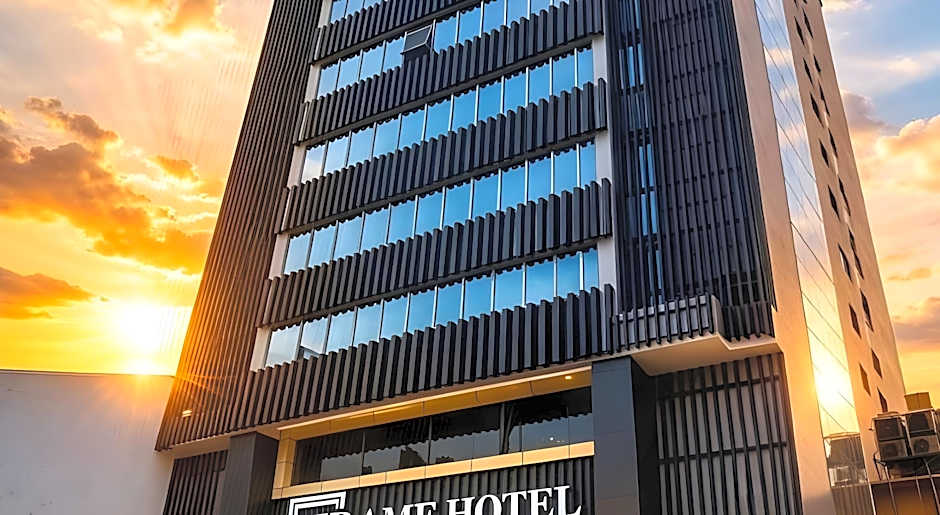 Frame Hotel