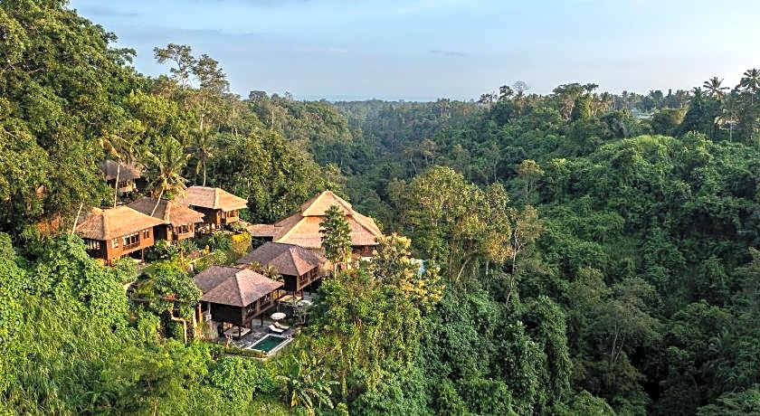 Natura Resort and Spa