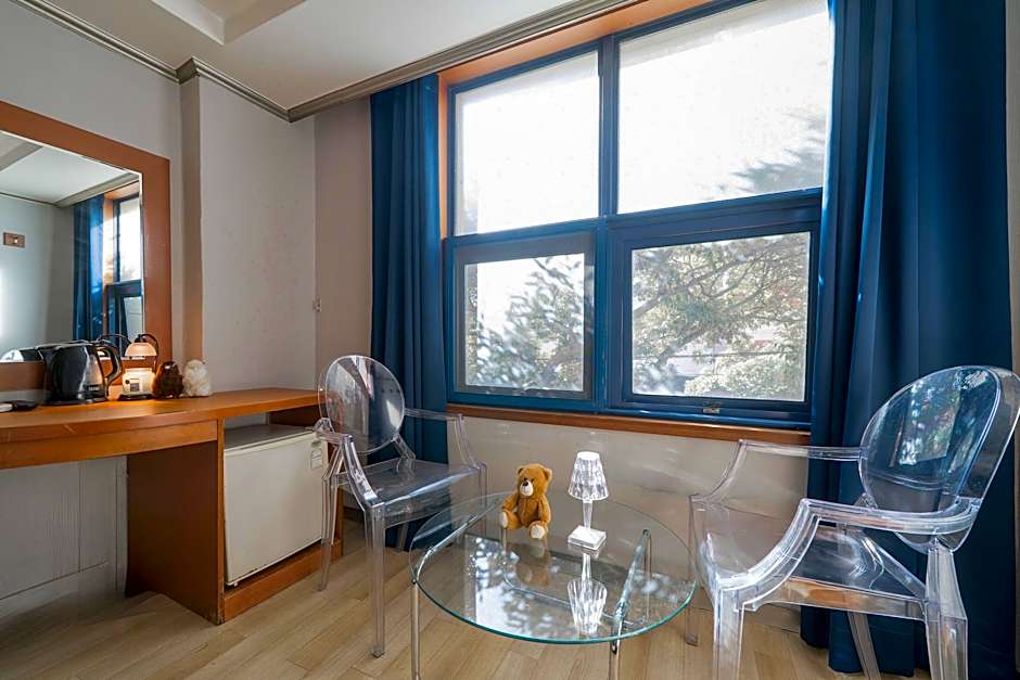 Hotel Busan Station 102