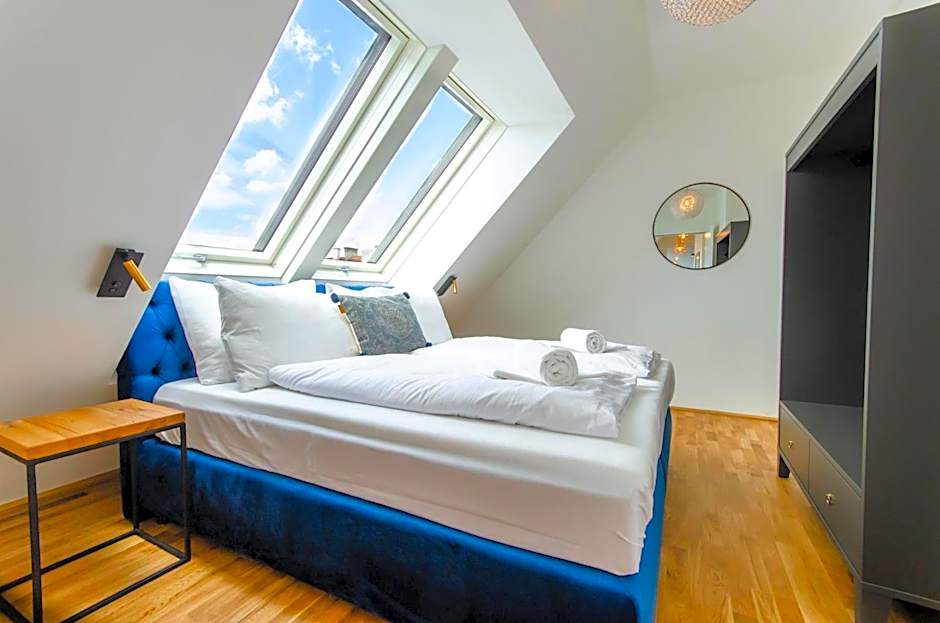 Grand Quarters City Residence