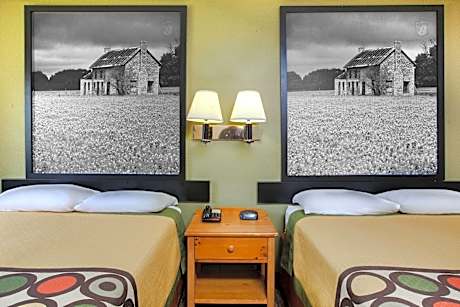 2 Double Beds, Non-Smoking