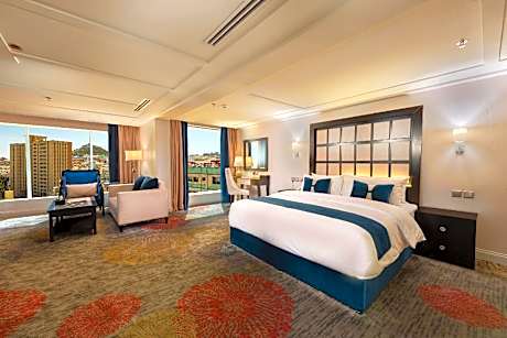 Premium Suites
