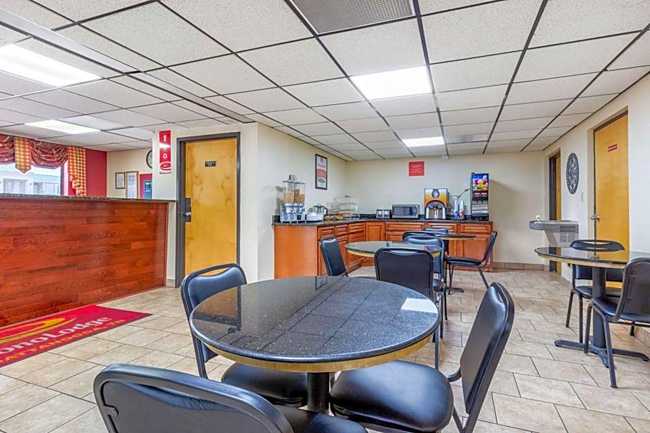 Econo Lodge Chattanooga Northeast - Ooltewah