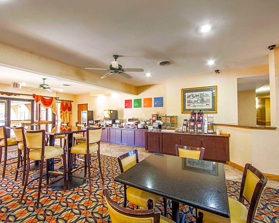 Comfort Suites London South