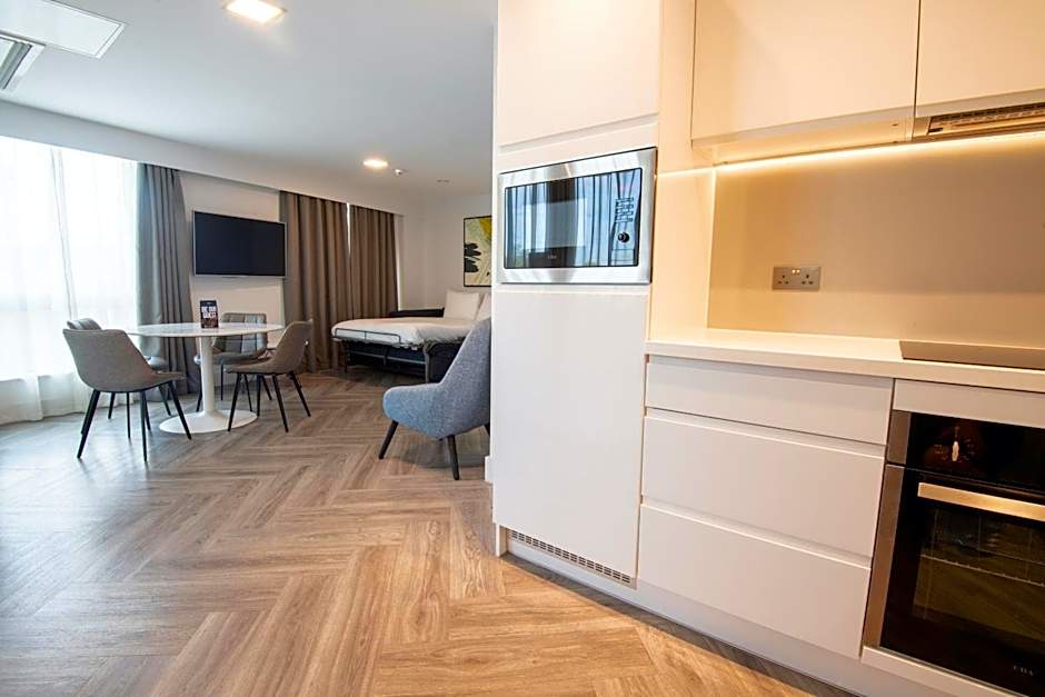 Roomzzz London Stratford