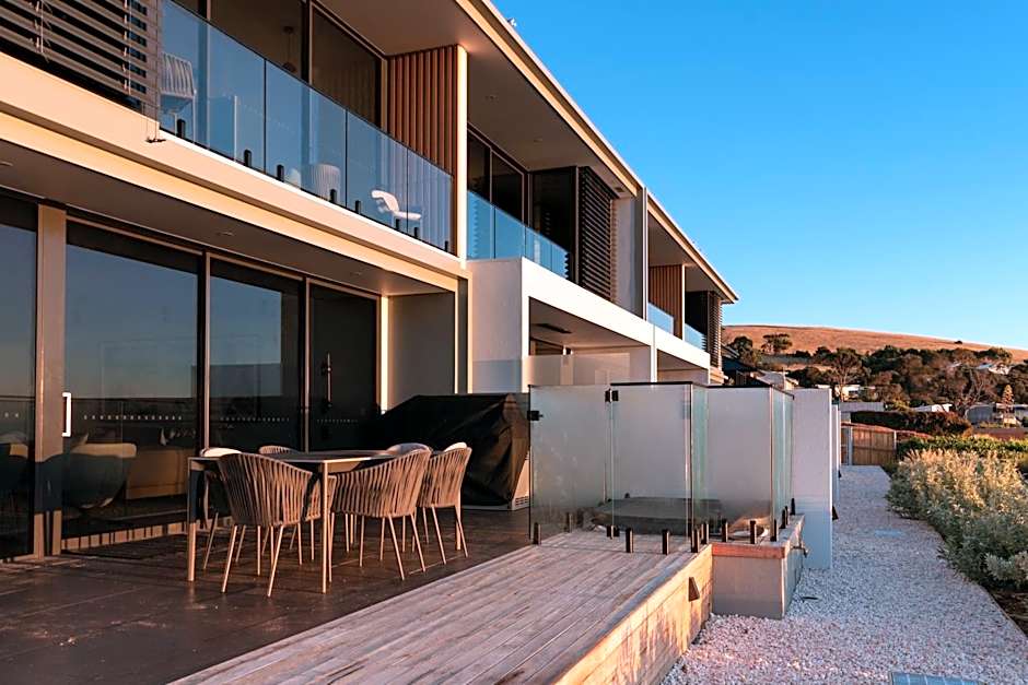 Award-winning beachfront luxury in Cremorne