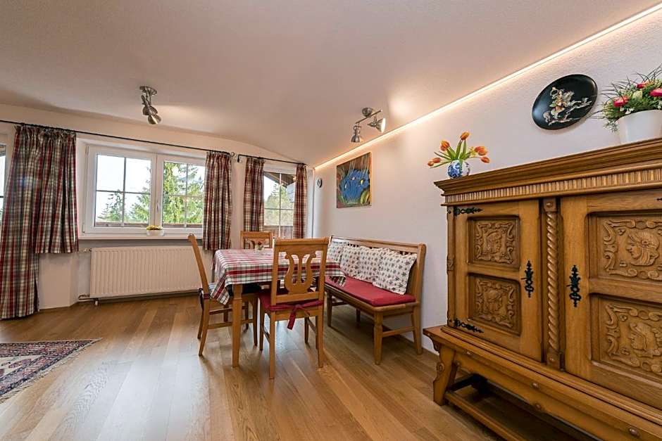 Landhaus Charlotte am Geigenbuehel -Apartments