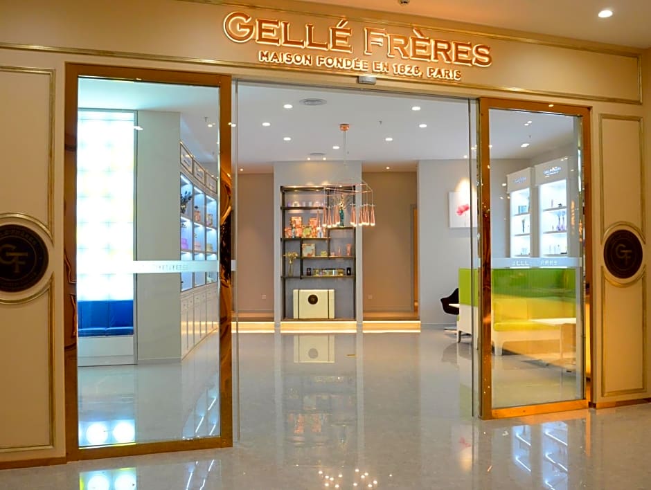 Howard Johnson Flower City Hotel Kunming