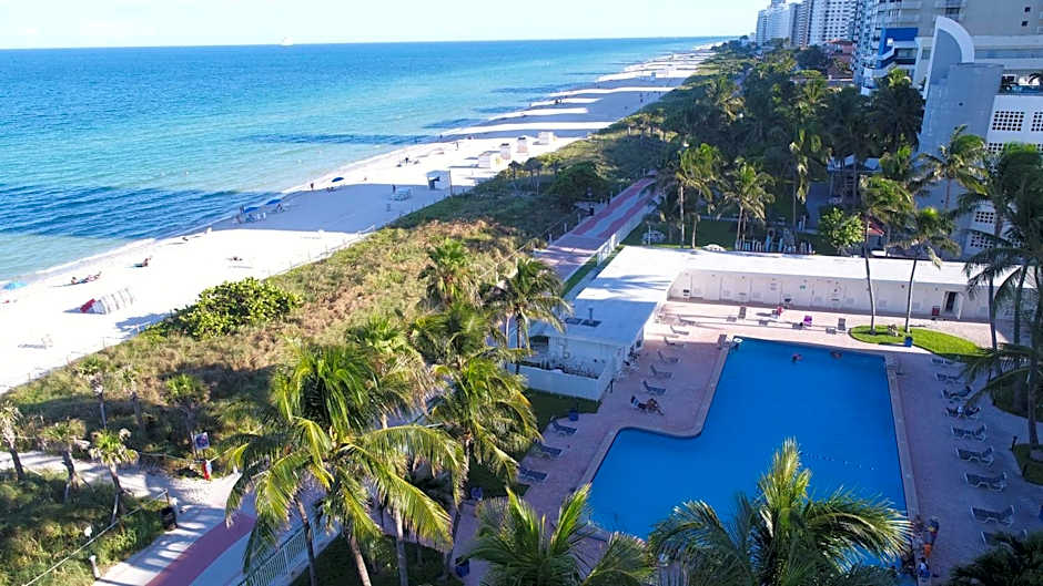 Deluxe Studios and Apartments at the Casablanca